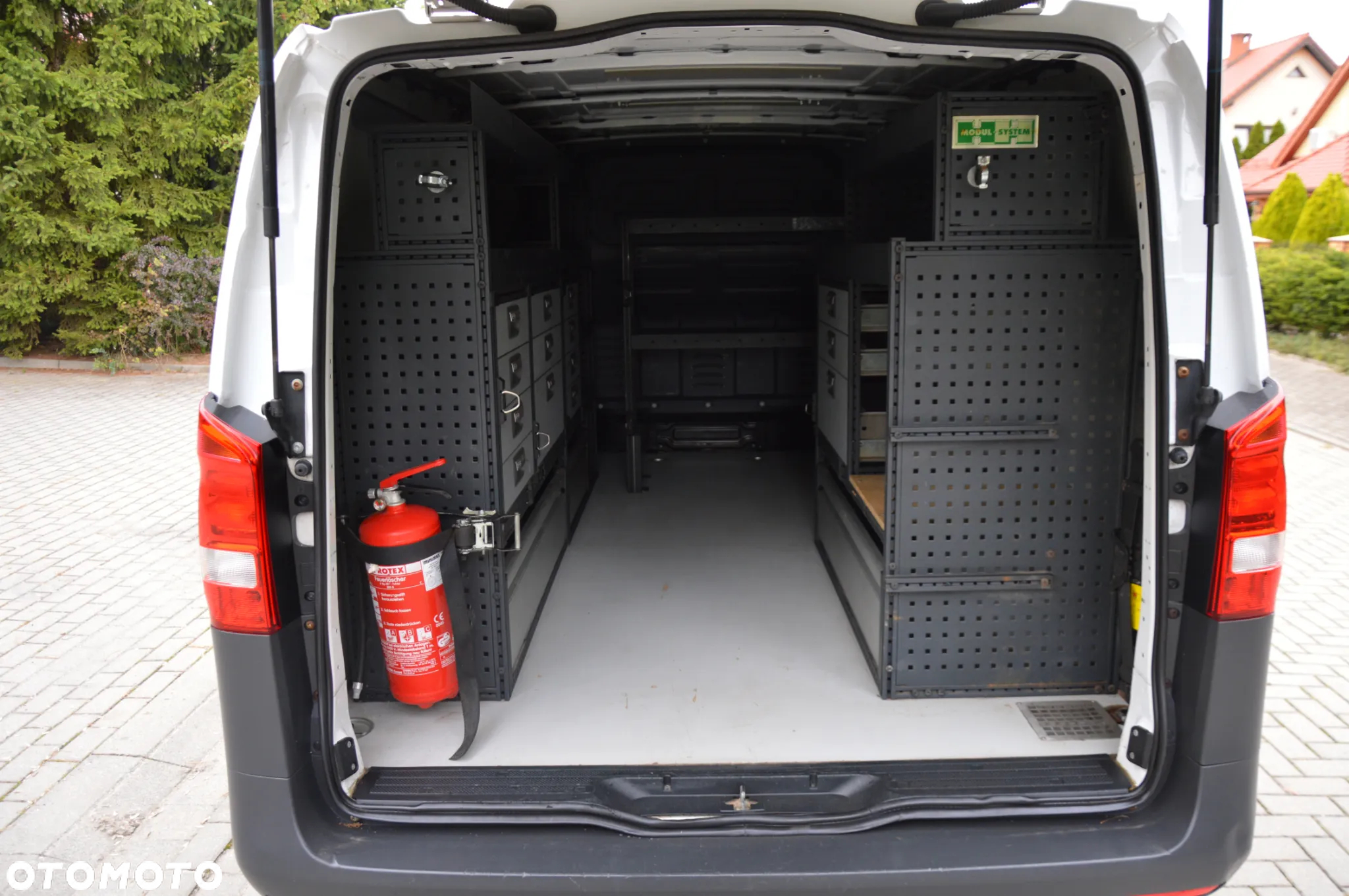 Mercedes-Benz VITO - 18