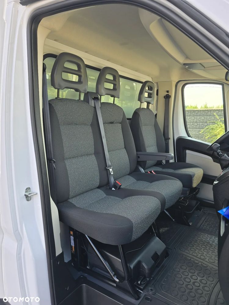 Fiat DUCATO MAXI KONTENER IZOTERMICZNY WINDA DHOLLANDIA SALON PL SILNIK 2,3 IVECO 14OKM STAN JAK NOWY ELEKTRYKA KLIMATYZACJA - 38