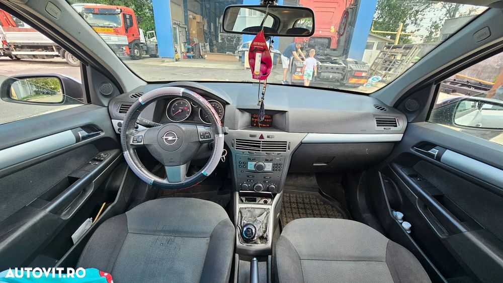 Opel Astra - 9
