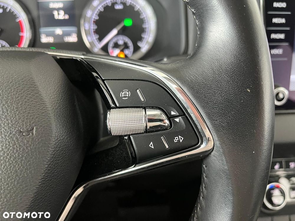 Skoda Karoq 1.5 TSI ACT GPF 4x2 Ambition DSG - 24