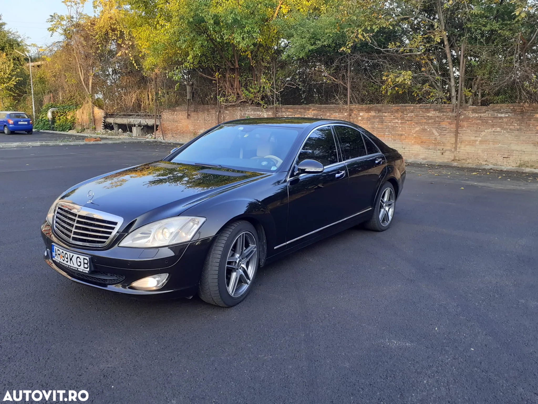 Mercedes-Benz S - 23