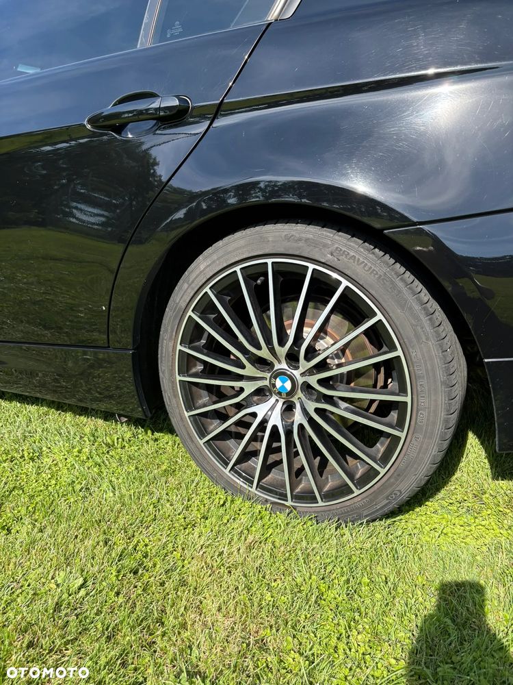 BMW Seria 3 320d - 24