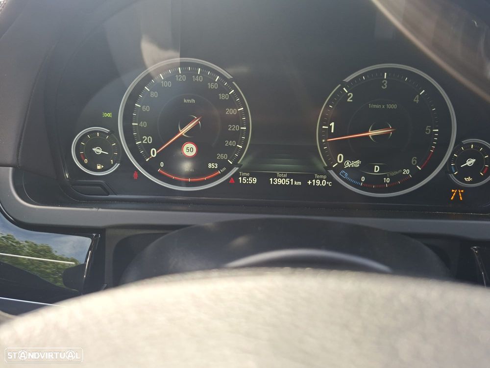 BMW 740 d Pack M - 2
