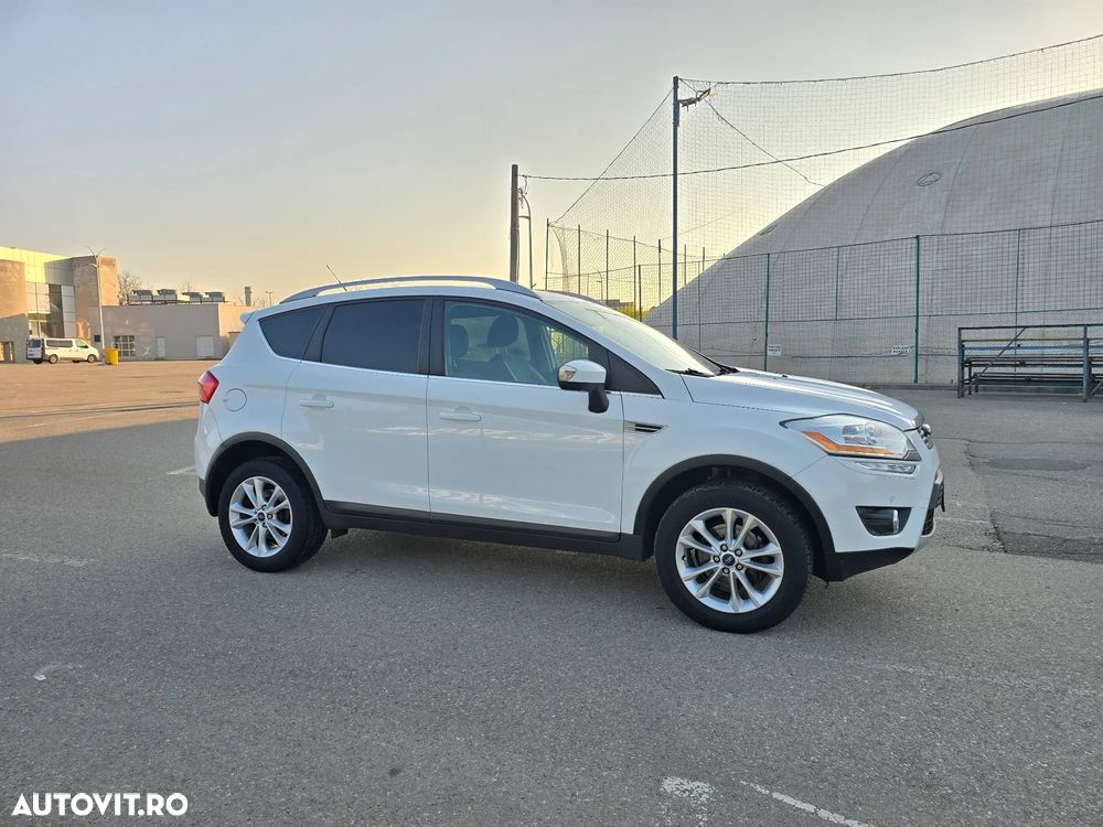 Ford Kuga - 5