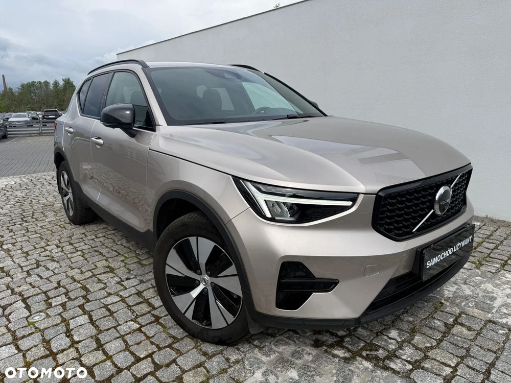 Volvo XC 40 T5 Plug-In Hybrid Plus Dark - 3