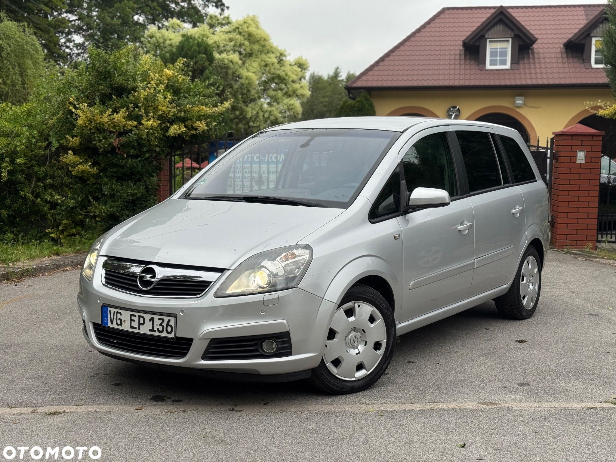 Opel Zafira 1.9 CDTI Navi - 1