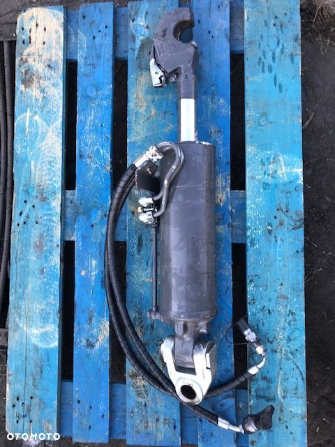 Łącznik hydrauliczny CBM śruba centralna cięgno górne do ciągnika rolniczego - 1