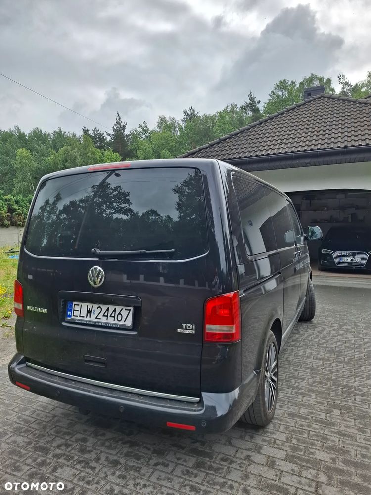 Volkswagen Multivan - 4