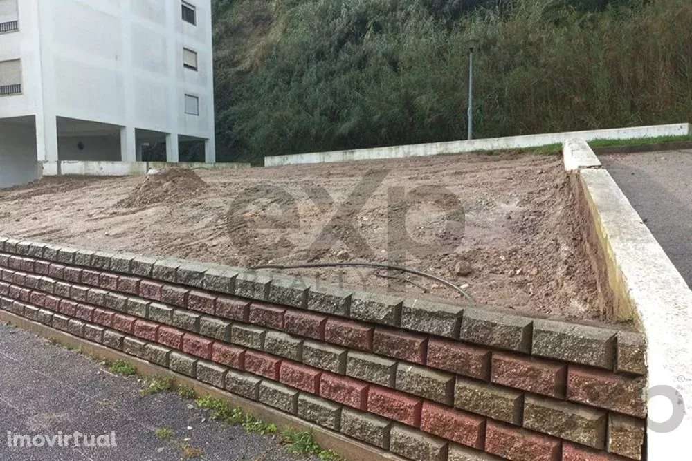 Terreno Urbano para construção - Grande imagem: 3/5