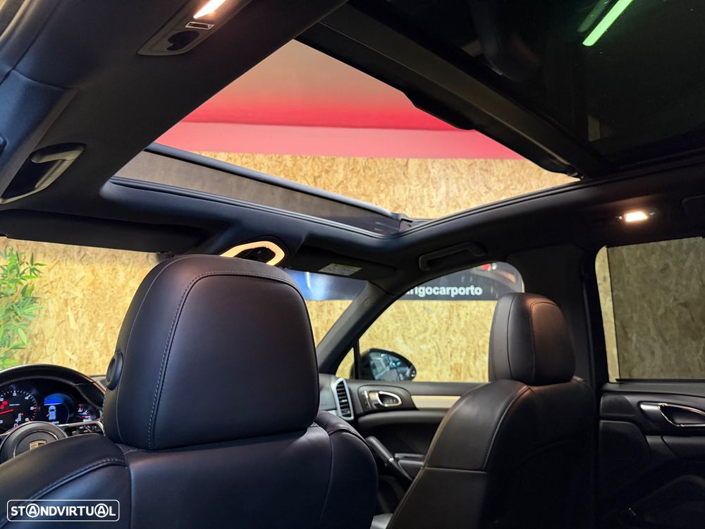 Porsche Cayenne 3.0 V6 - 28
