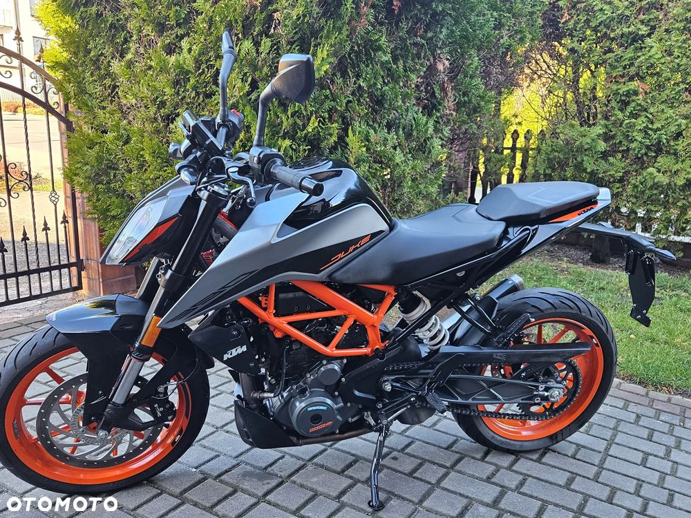 KTM Duke - 4