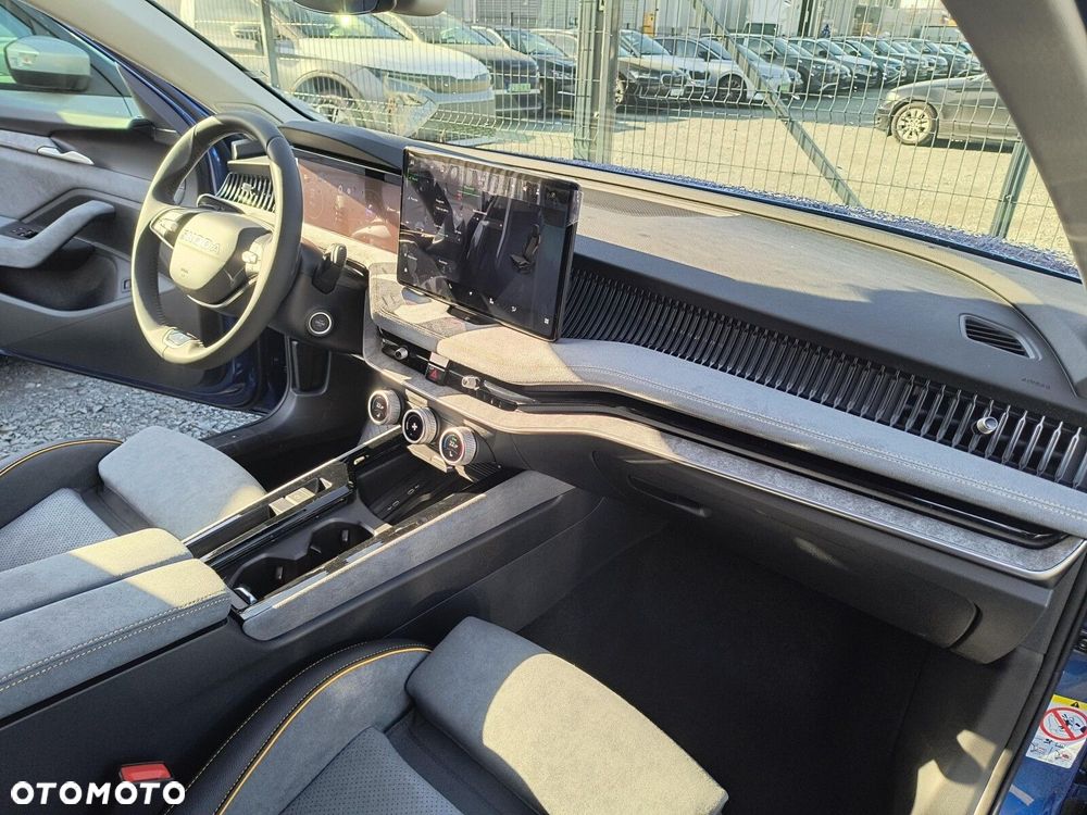 Skoda Superb 2.0 TSI Drive DSG - 38