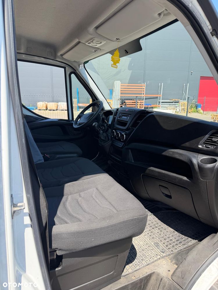 Iveco DAILY 35C17 - 3