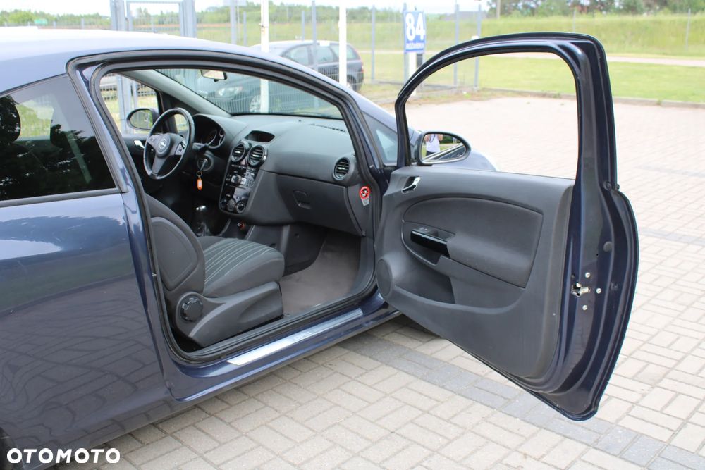 Opel Corsa - 21