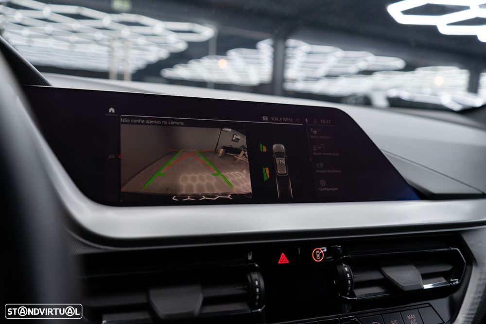 BMW 116 d Aut. Sport Line - 41