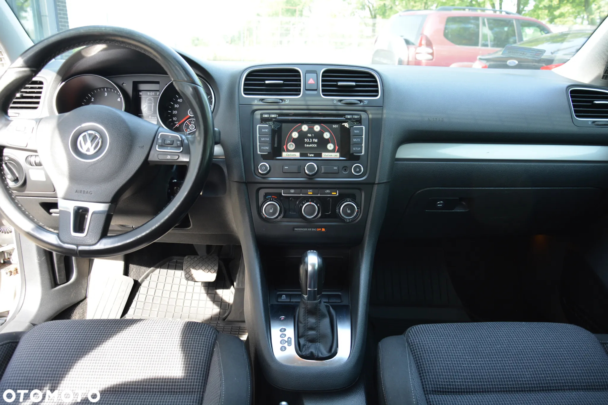 Volkswagen Golf - 14