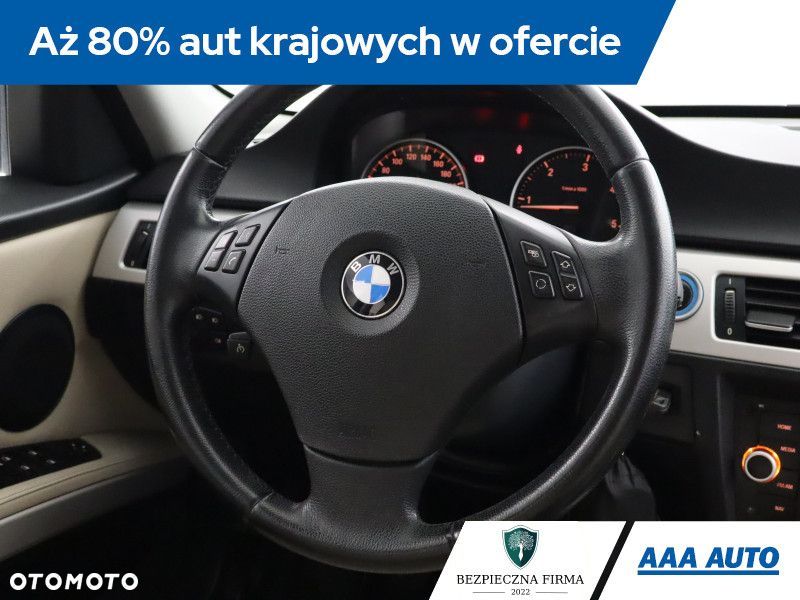 BMW Seria 3 - 22