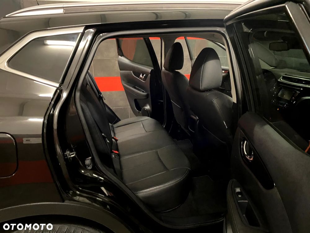 Nissan Qashqai 1.6 DIG-T Tekna+ - 23