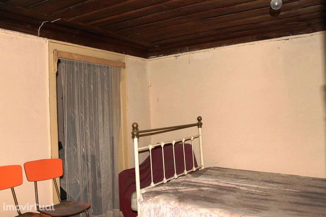 Moradia com Terrenos - Quintinha - Grande imagem: 2/20