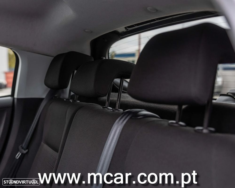 Peugeot 208 1.2 VTi Active - 13