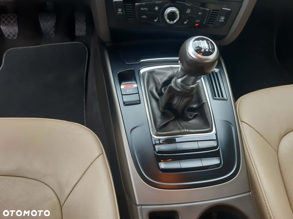 Audi A4 Avant 2.0 TDI - 9