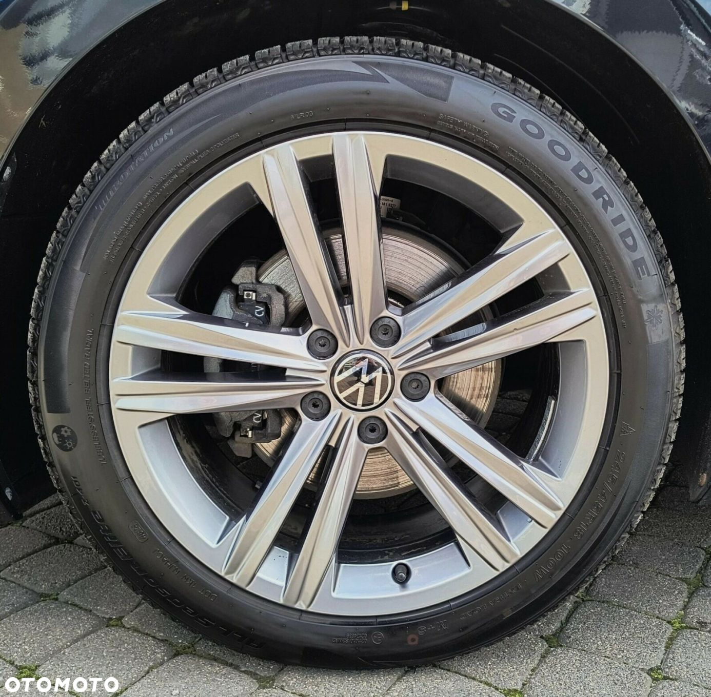 Volkswagen Arteon 2.0 TSI R-Line DSG - 27