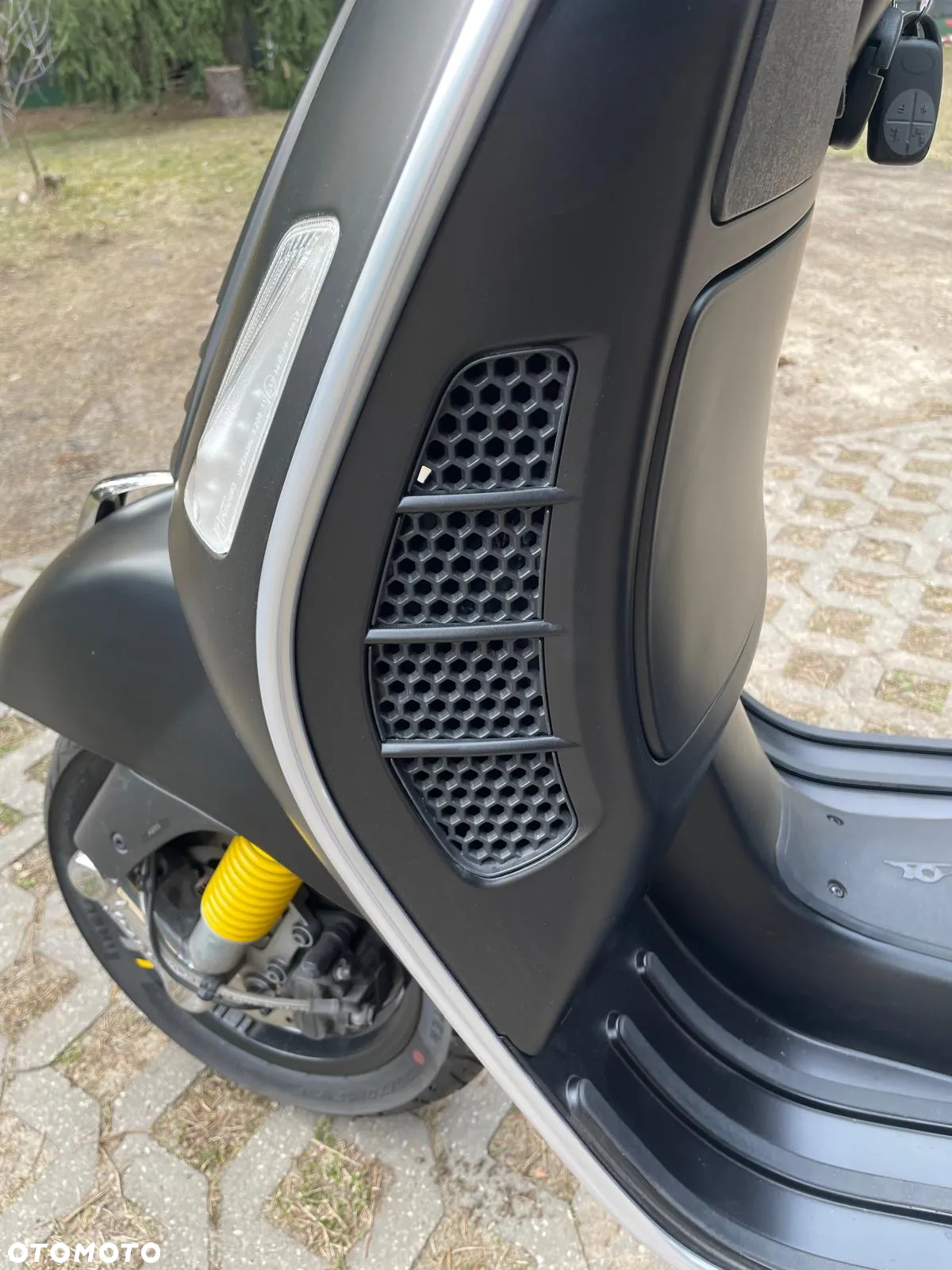 Piaggio Vespa - 10