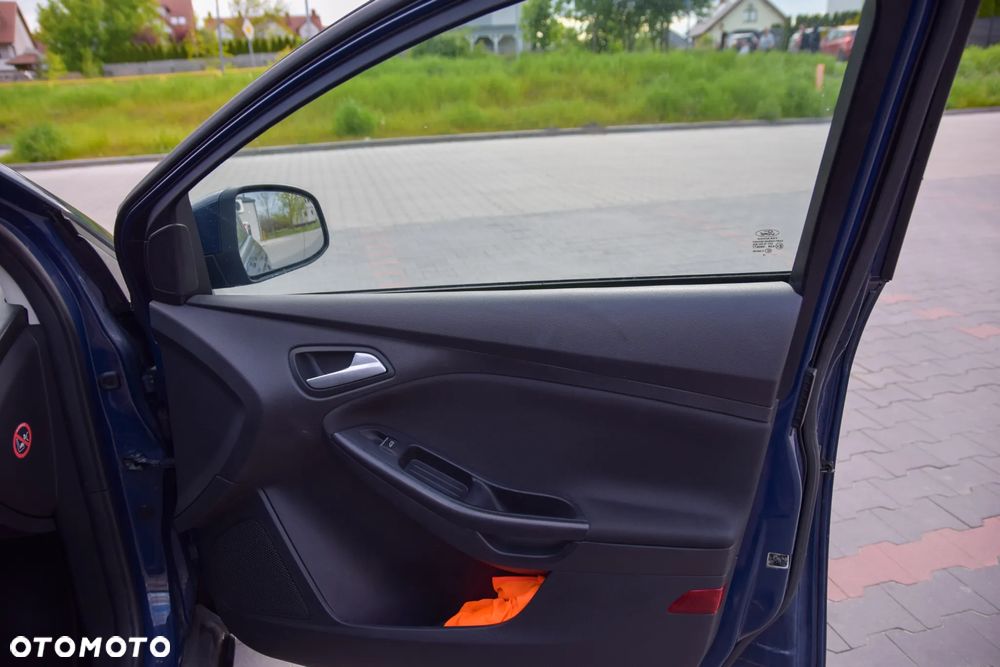 Ford Focus 1.5 EcoBoost Trend ASS - 28