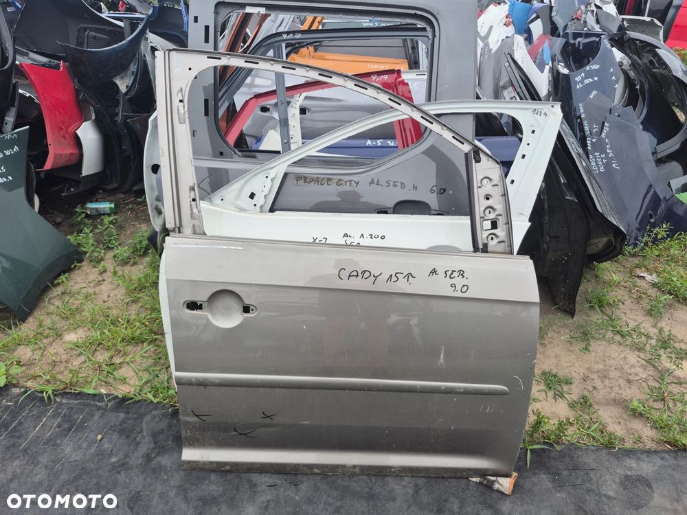 Drzwi Volkswagen Caddy 2015-2020r. Przód Prawy