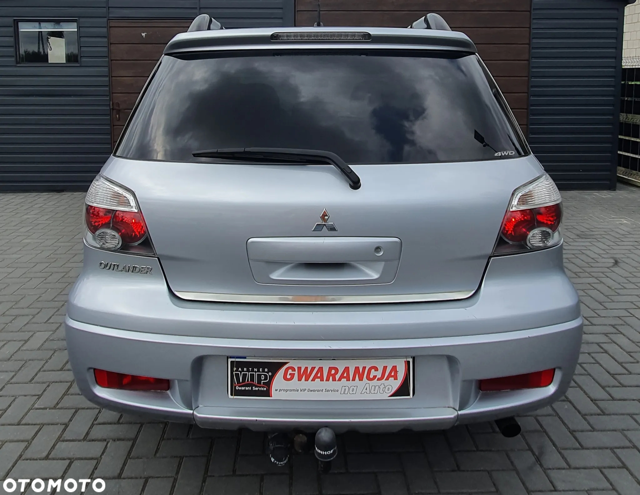 Mitsubishi Outlander 2.4 Dakar - 12