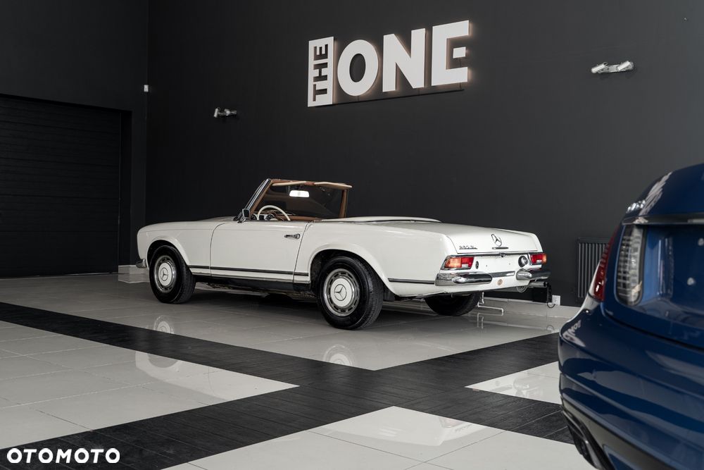 Mercedes-Benz SL - 4