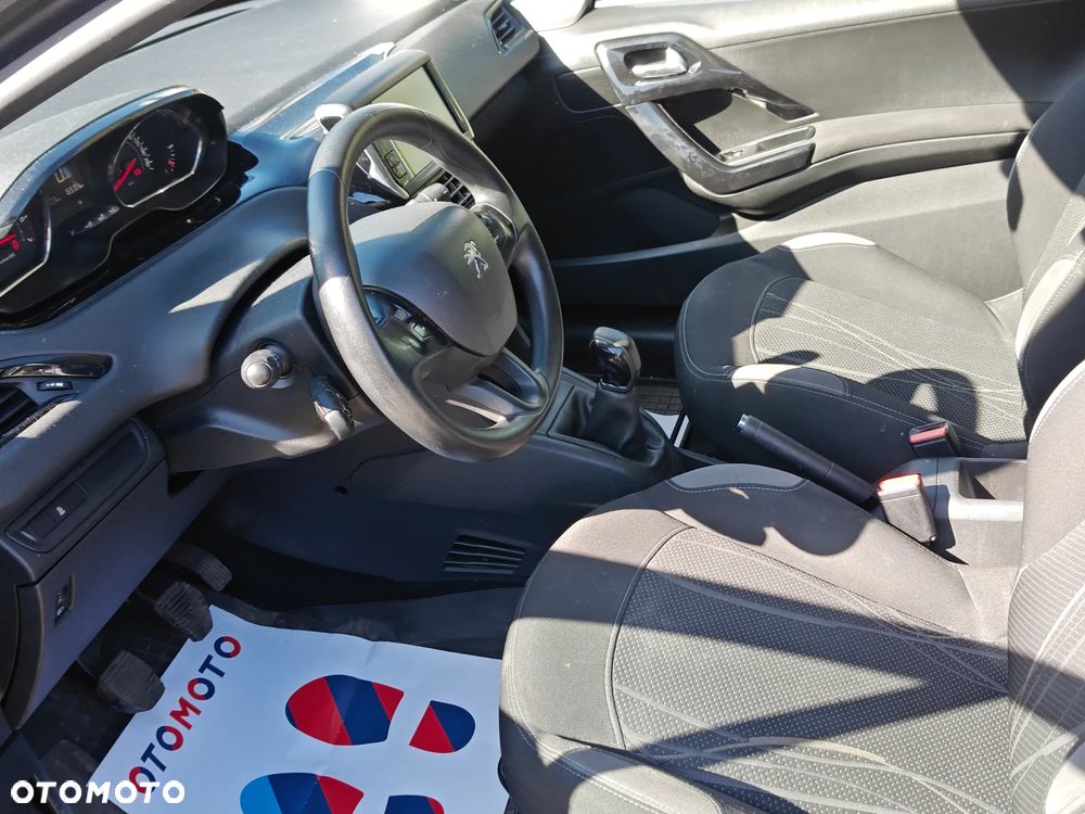 Peugeot 208 PureTech 68 Like - 10