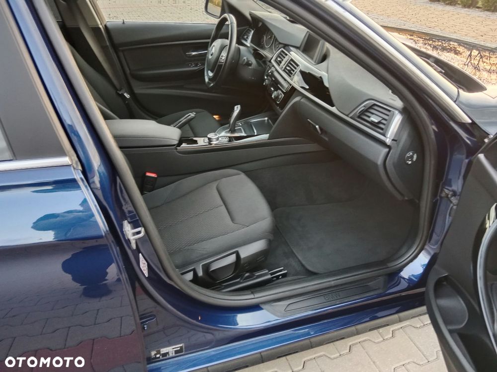 BMW Seria 3 - 13