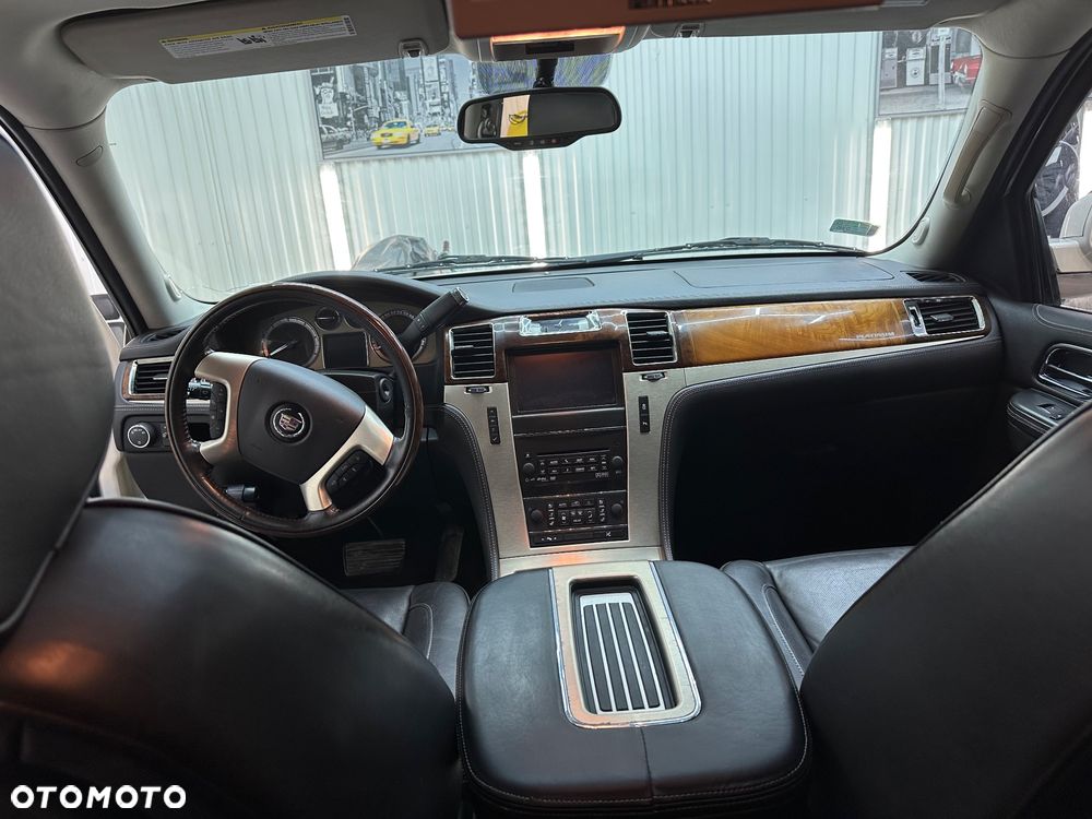 Cadillac Escalade 6.2 V8 Platinum - 8