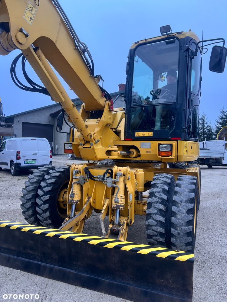 Komatsu Koparka kołowa KOMATU PW98MR-8 10ton 4x4x4 ośki skrętne Ramię 3x łamane BEZ DPF i ADBLUE 4 cyl dodatkowe wyjścia hydr Pług Podpory  2012 szybka zwinna Prosto z importu 1 właściciel Cat TEREX Liebherr Wacker Pw 98 Mr 8 11 - 20