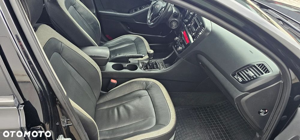 Kia Optima 1.7 CRDi L - 10