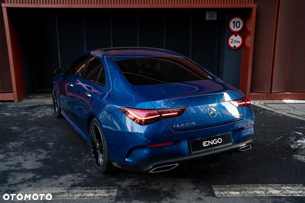 Mercedes-Benz CLA 220 mHEV 4-Matic AMG Line 8G-DCT - 18