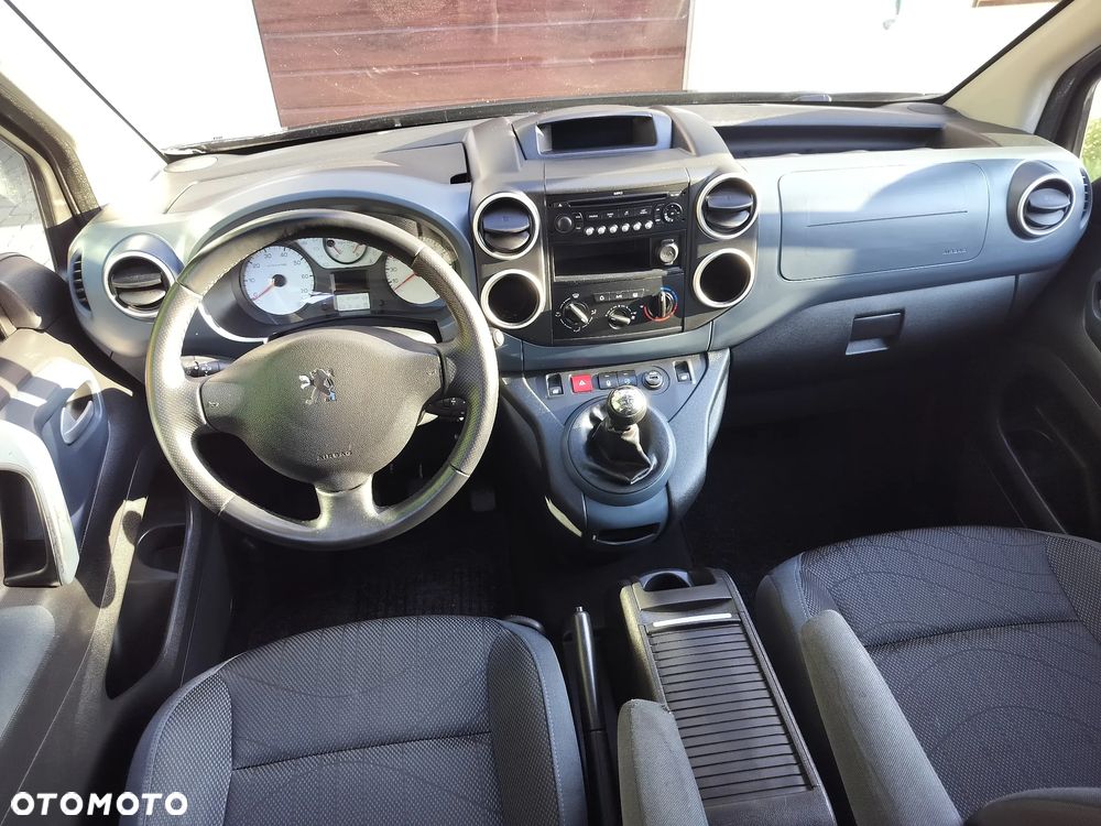 Peugeot Partner - 11
