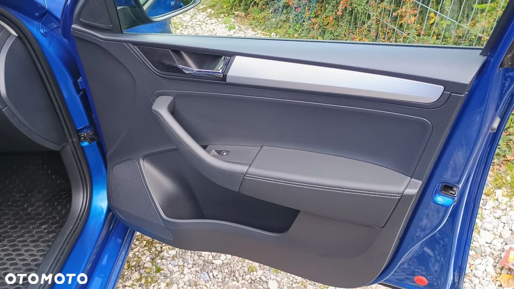 Skoda RAPID 1.0 TSI Ambition - 21