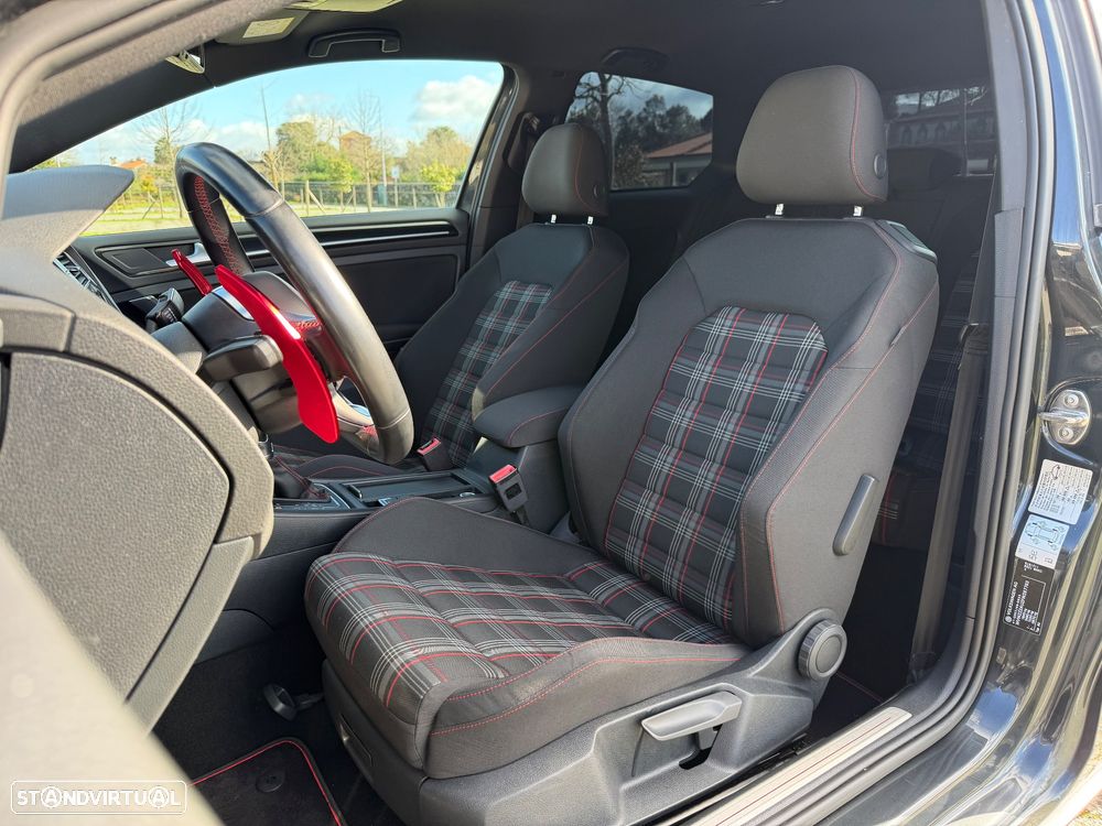 VW Golf GTI BlueMotion DSG - 20