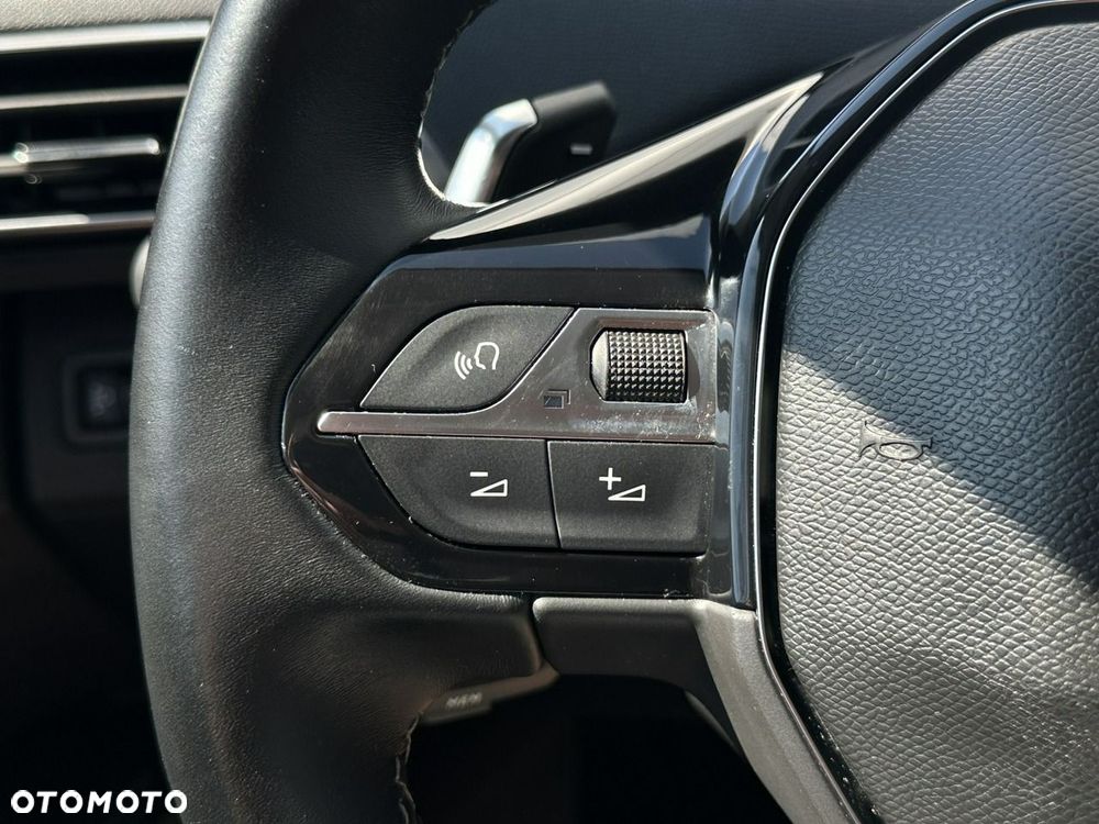 Peugeot 3008 225 e-EAT8 Allure Pack - 23