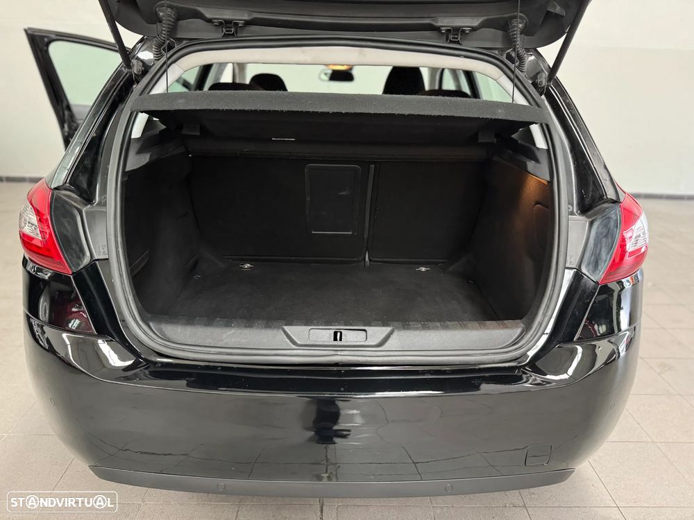 Peugeot 308 1.6 BlueHDi Access - 24