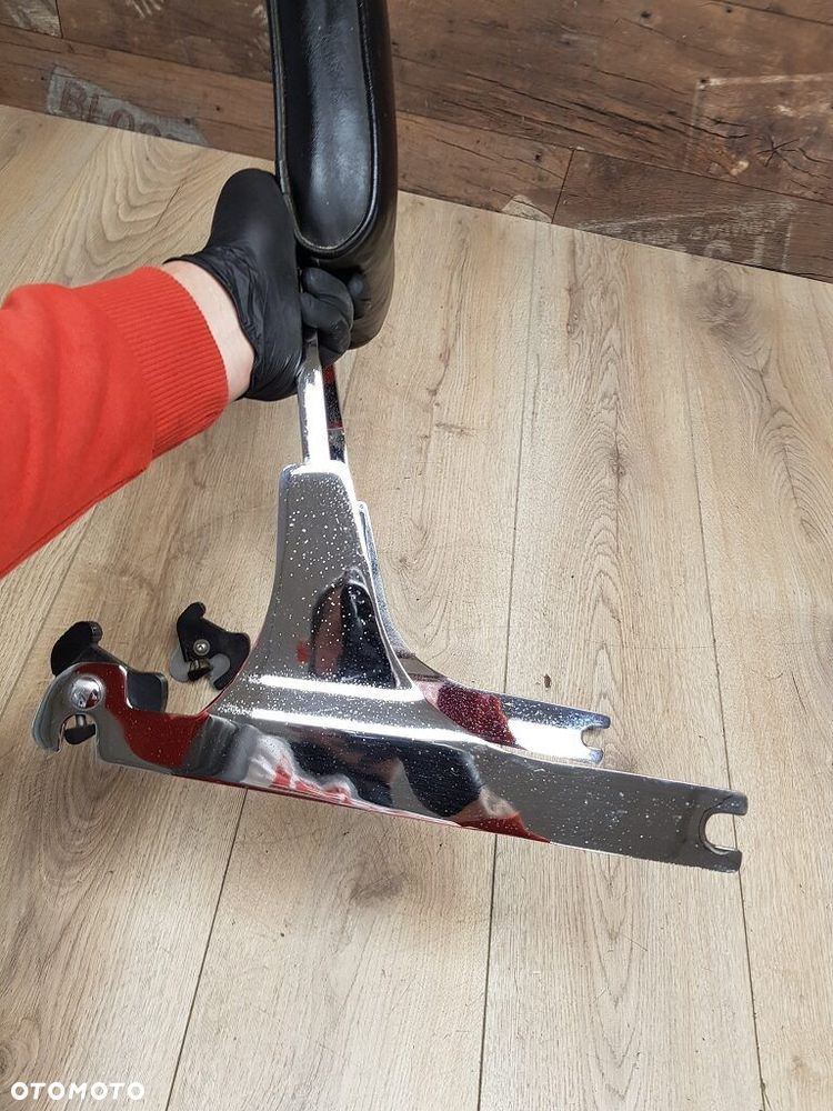 Oparcie Pasażera Sissy Bar na szybki montaż Harley Davidson - 9