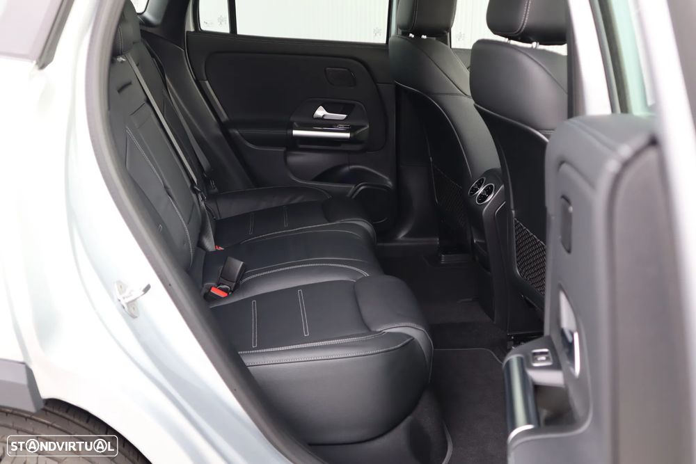 Mercedes-Benz EQA 250+ AMG Line - 10