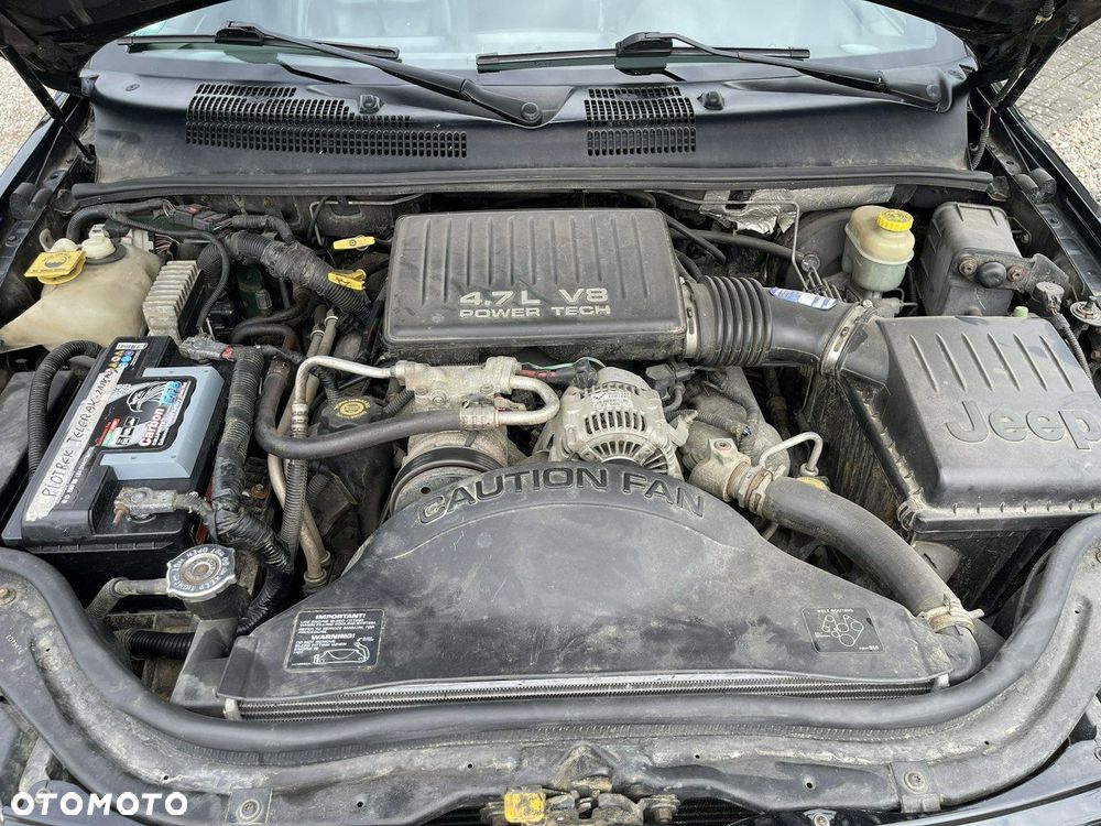 Jeep Grand Cherokee - 19