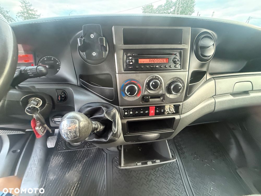 Iveco DAILY - 32