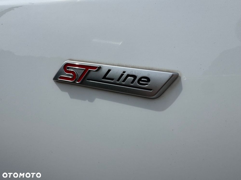 Ford Focus 1.5 EcoBlue Start-Stopp-System ST-LINE DESIGN - 9