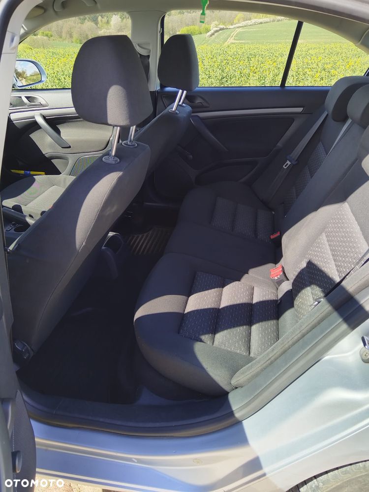 Skoda Octavia 1.6 TDI Ambition - 13
