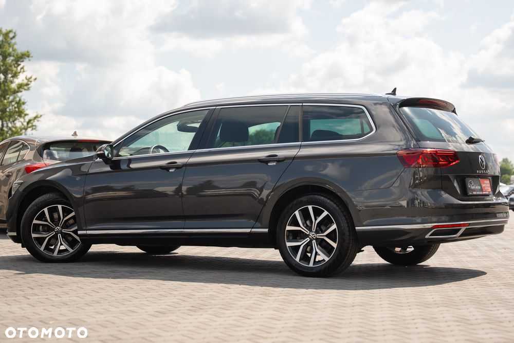 Volkswagen Passat 2.0 TDI SCR Highline DSG - 14