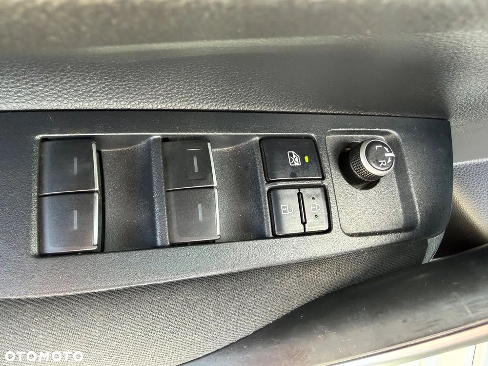 Toyota Corolla 1.8 Hybrid GPF Comfort - 26
